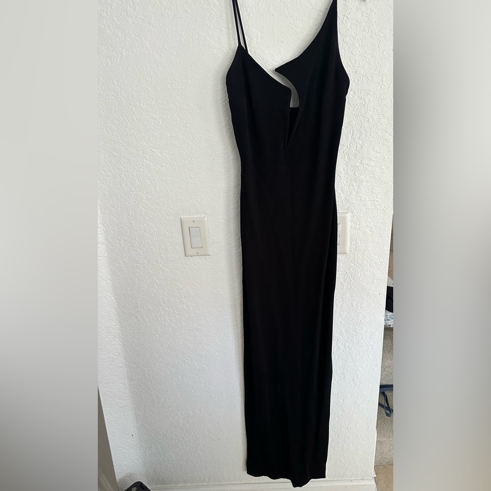 Elegant Black Evening Dress